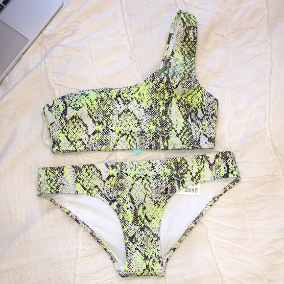 snakeskin bikini h&m
